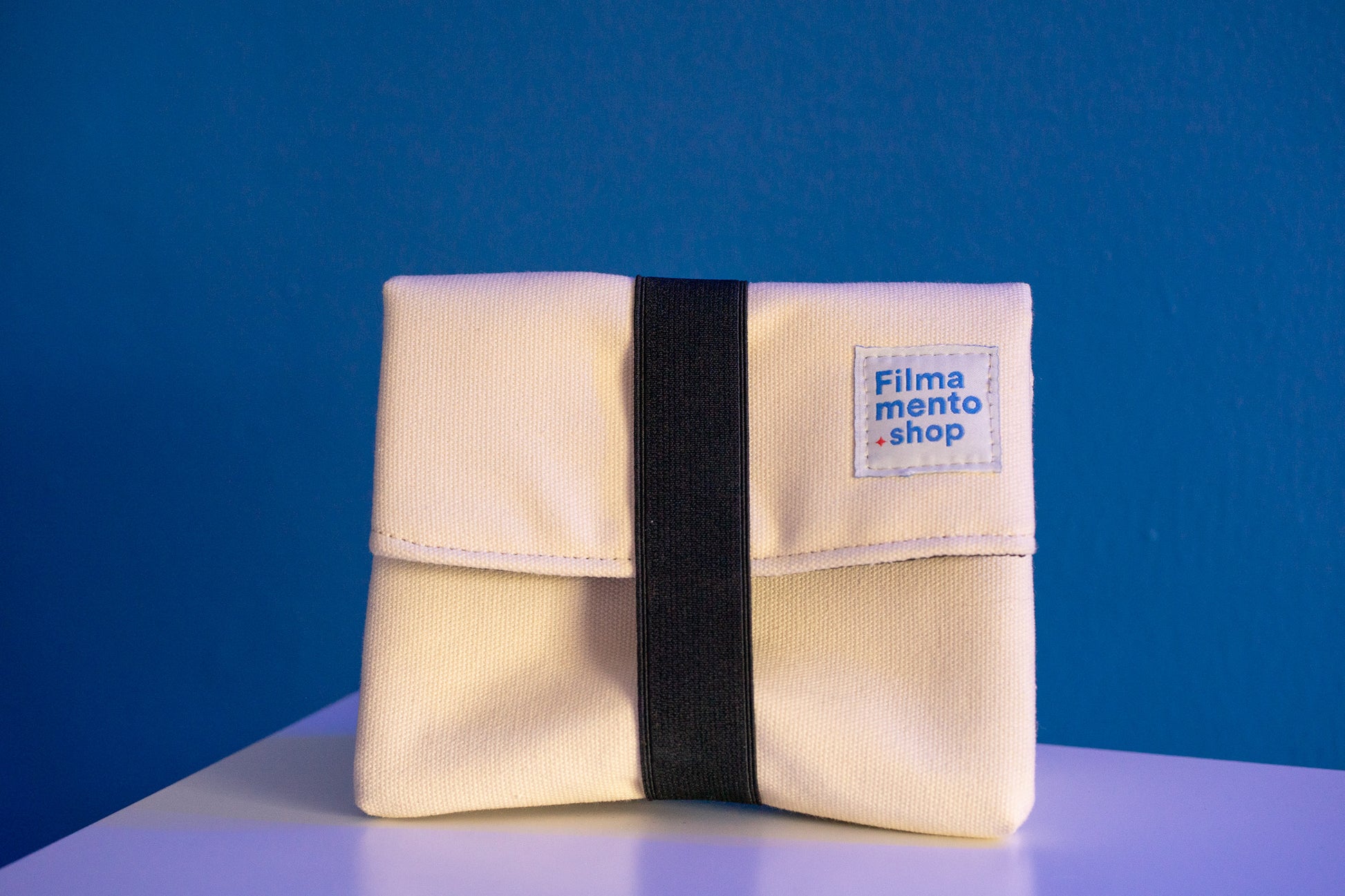 Pouch v1 Filmamento