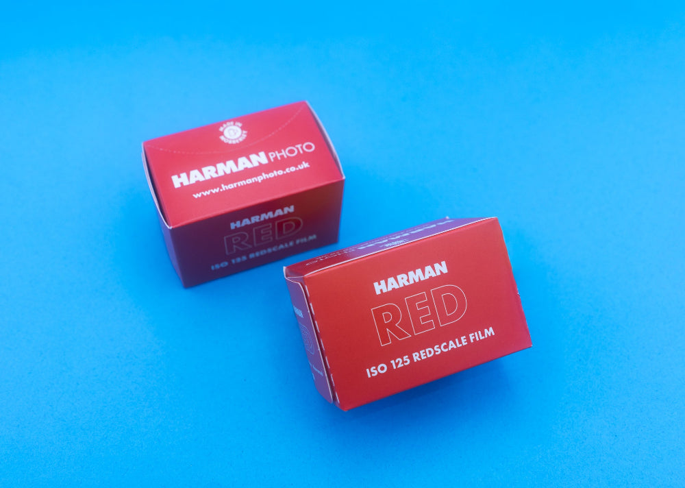 HARMAN RED  - ISO 125 35mm x 36exp
