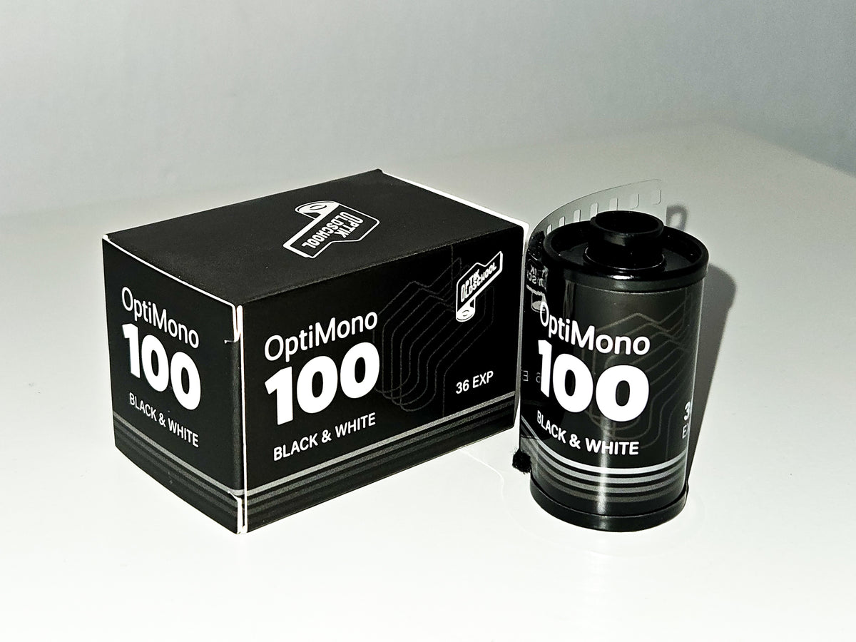 OptiMono 100 - Película ByN 35mm 36exp