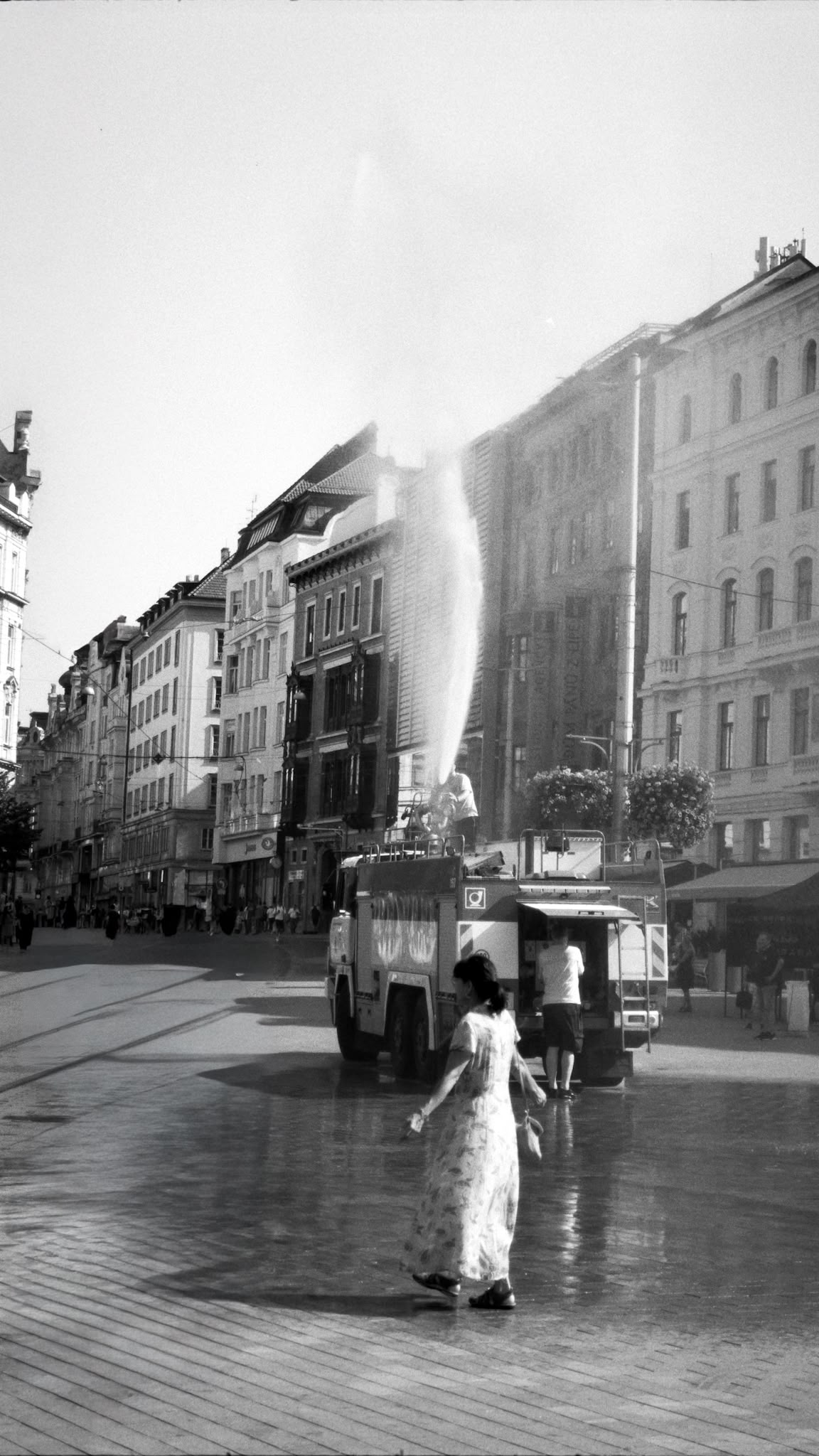 OptiMono 100 - Película ByN 35mm 36exp